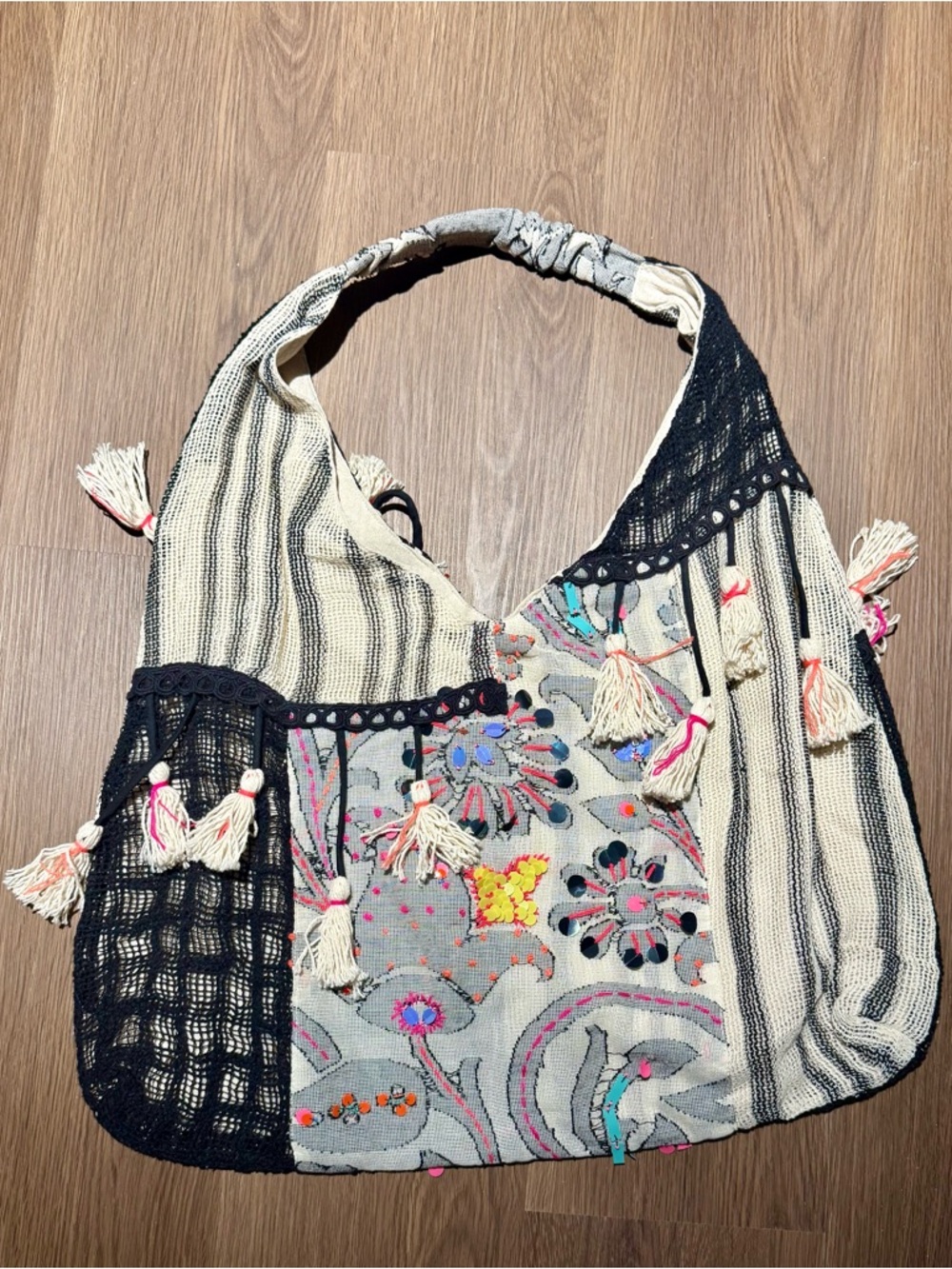 POL Boho Tassel Patchwork Shoulder Bag - Cream Multicolor